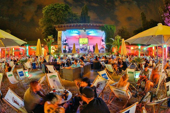 Beach Bar in Bregenz, Bodensee / плажен бар в Брегенц, Боденското еззеро